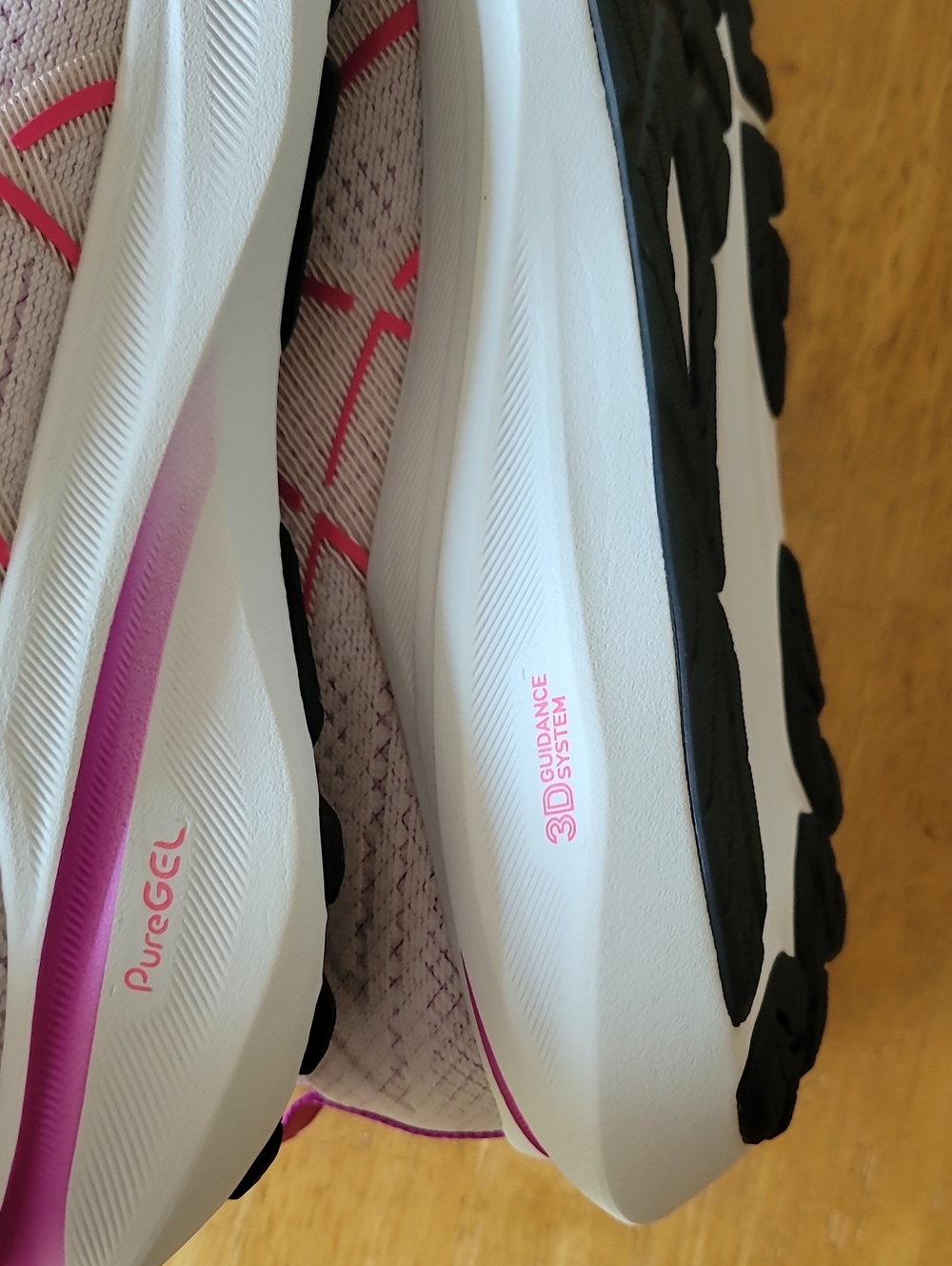 ASICS GT-2000 13 Women's Running Shoes - Picture 8 of 10